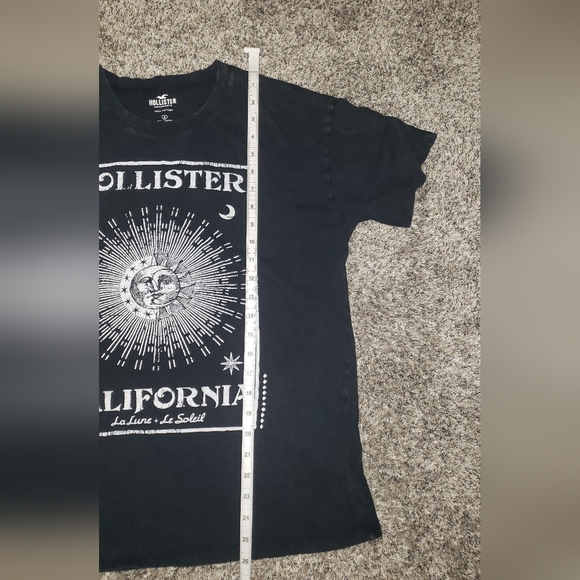 Hollister| Tarot Card Graphic Tee - Picture 4 of 5